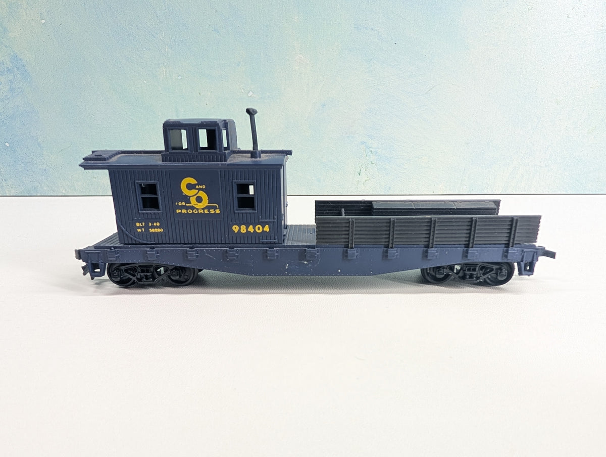 USED Lionel HO Scale Work Caboose Chesapeake and Ohio #98404