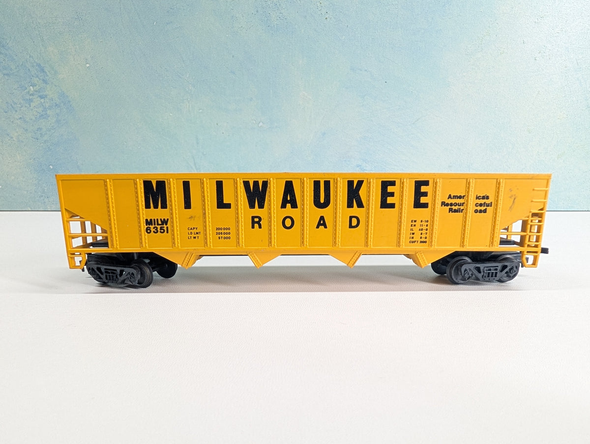 USED HO Scale 50' Quad Hopper Milwaukee Road MILW #6351