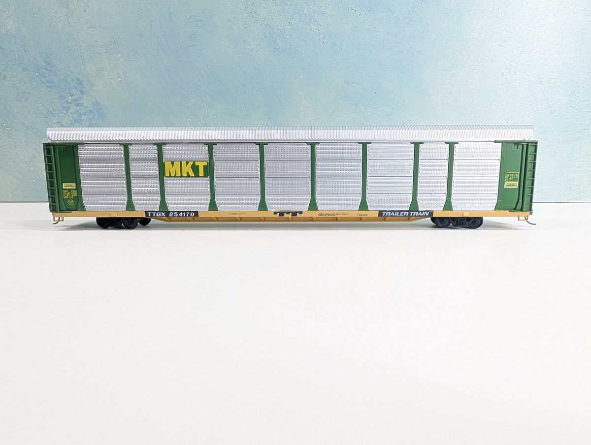 USED Walthers HO Scale 89' Enclosed Auto-Carrier Missouri-Kansas-Texas TTGX #254170