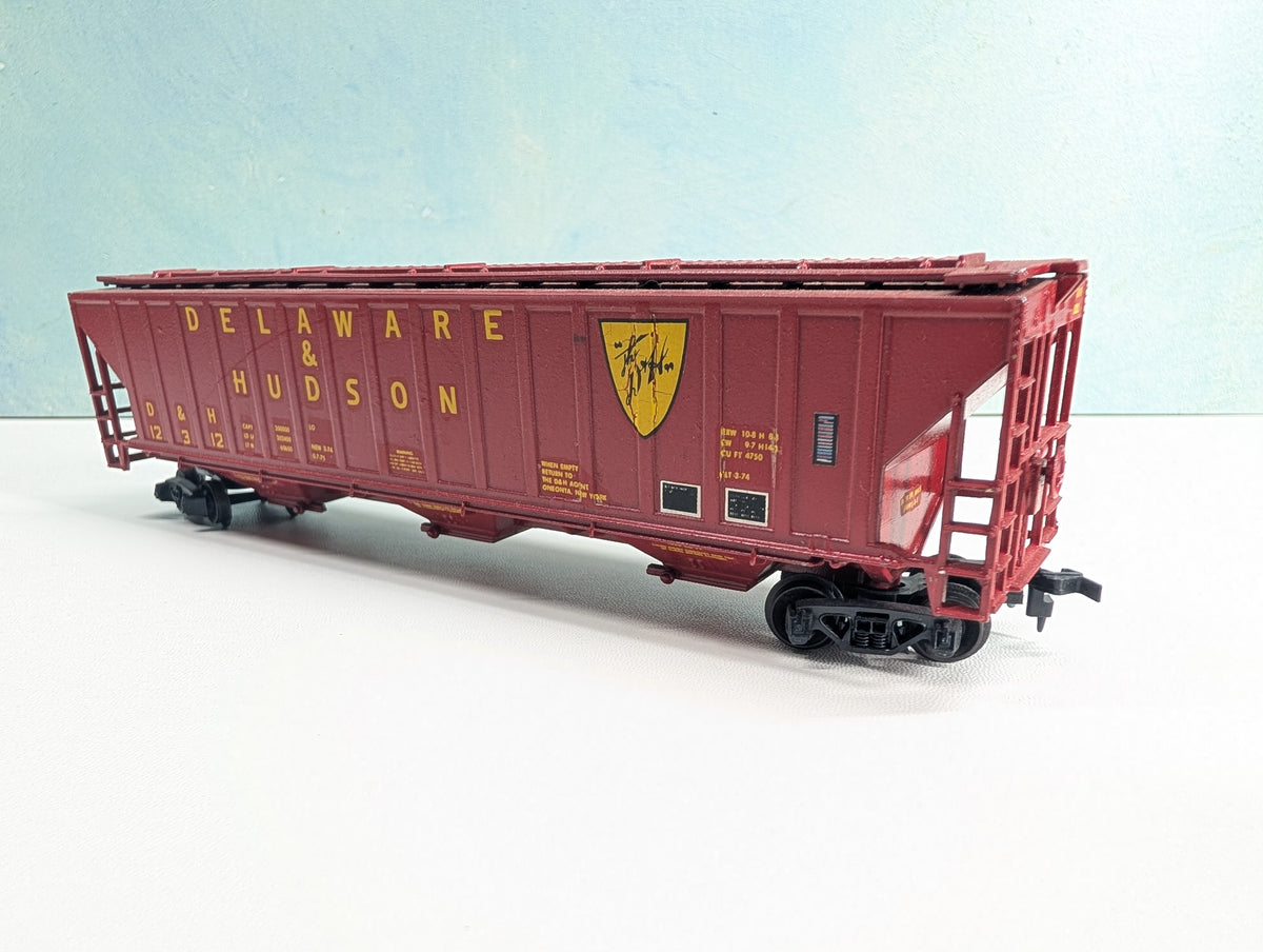 USED HO Scale Covered Hopper Delaware and Hudson D&H #12312