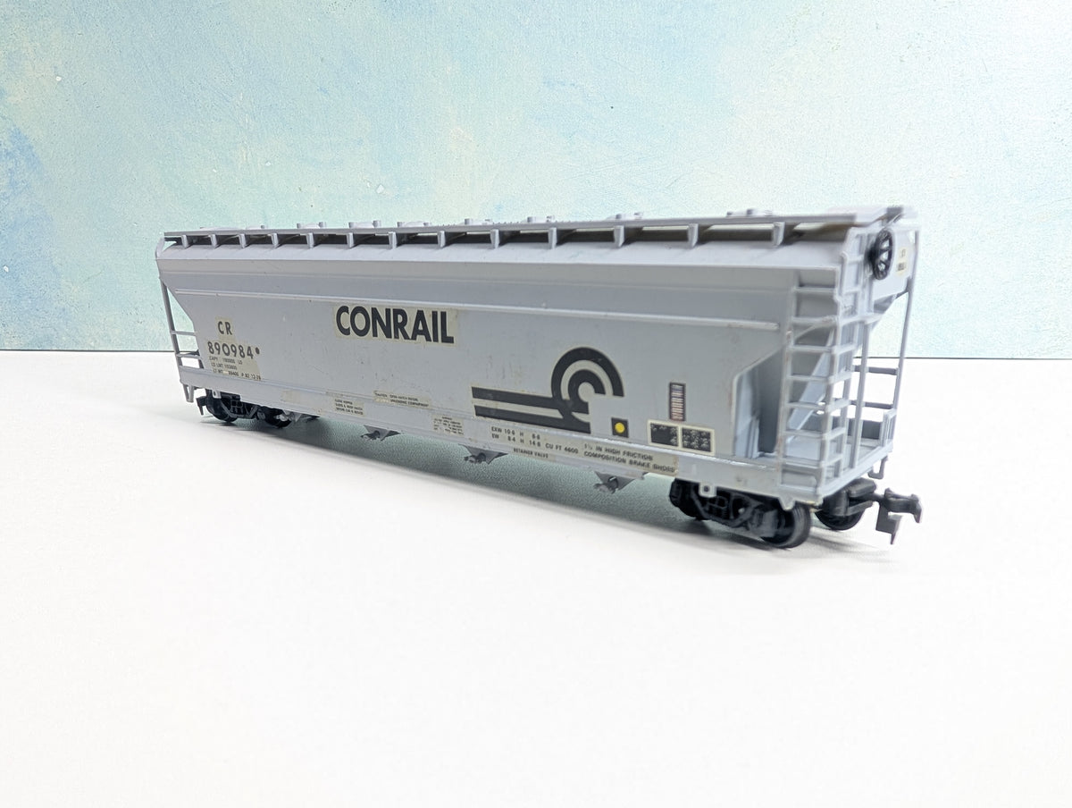 USED HO Scale Covered Hopper Conrail CR #890984