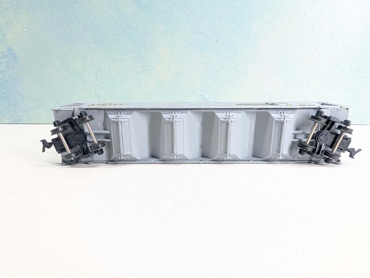 USED HO Scale Covered Hopper Conrail CR #890984