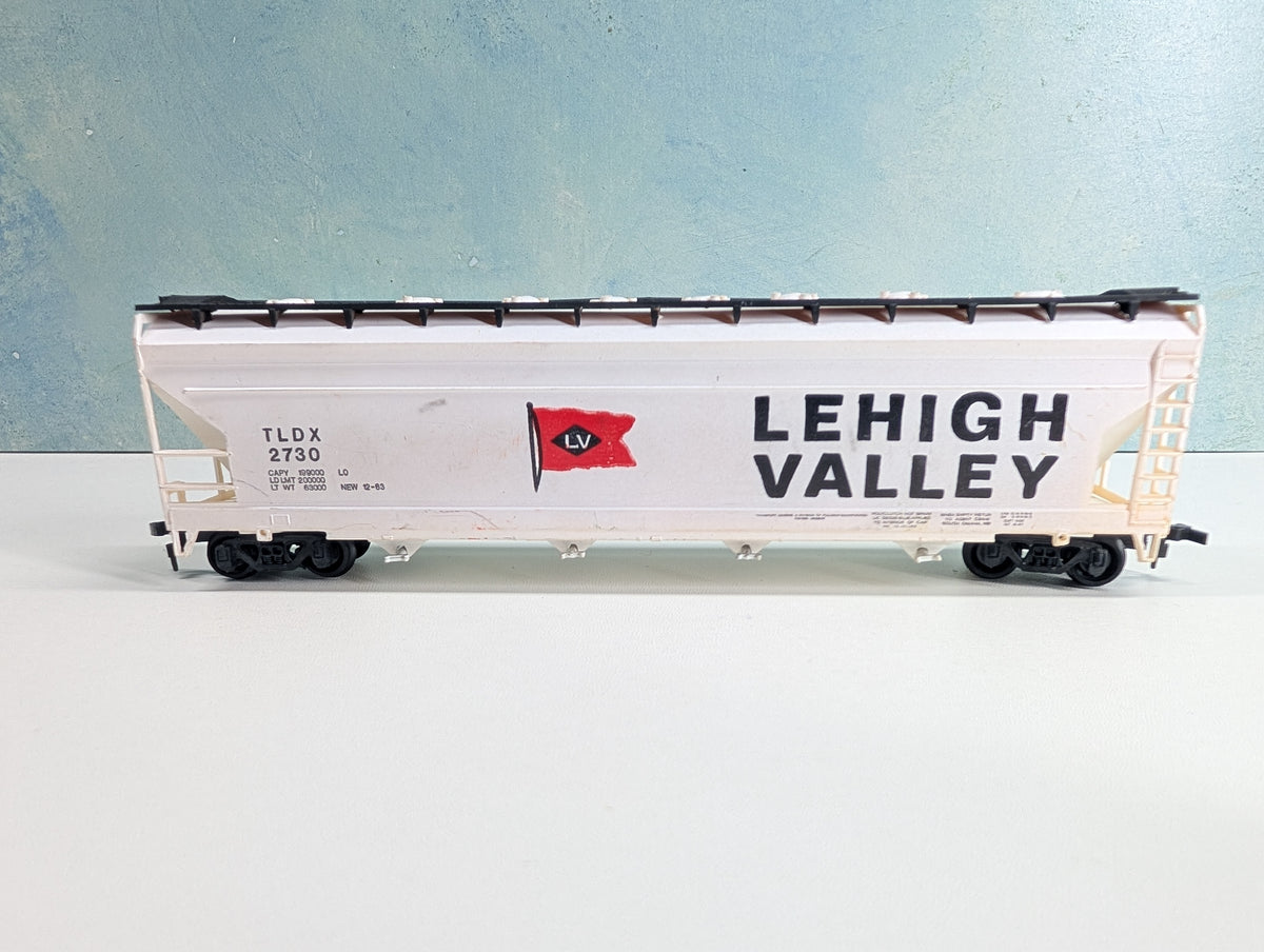 USED HO Scale Covered Hopper Lehigh Valley LV #2730
