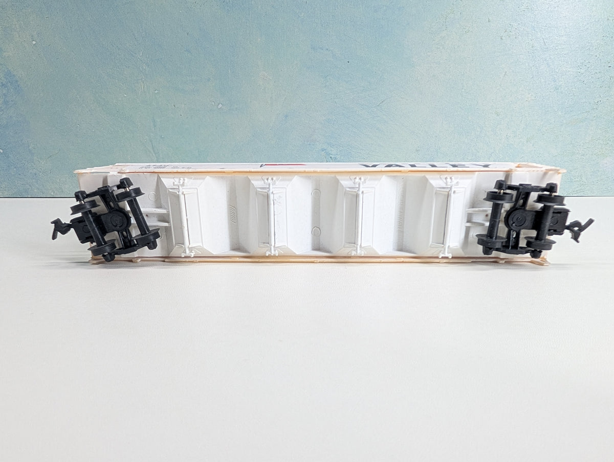 USED HO Scale Covered Hopper Lehigh Valley LV #2730