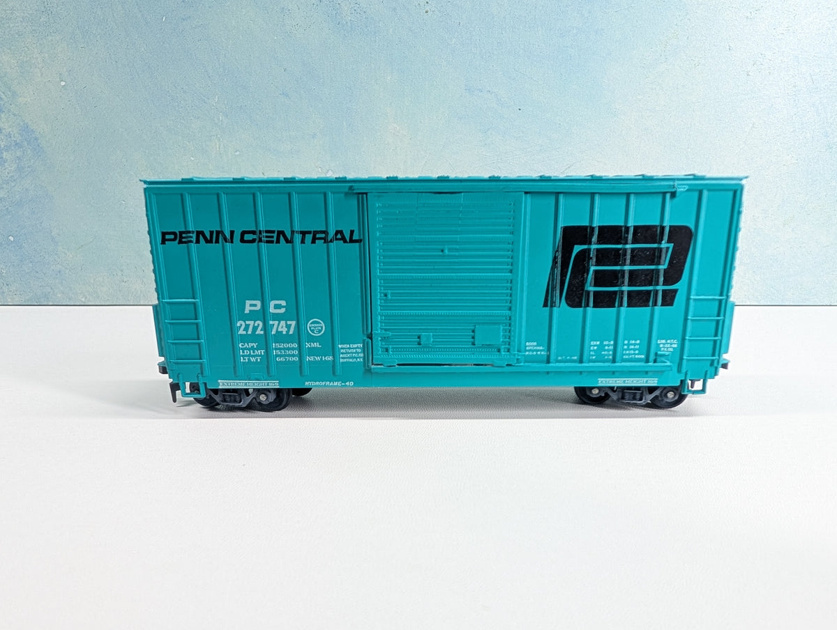 USED Athearn HO Scale 40' HI-Cube Box Car Penn Central PC #272747