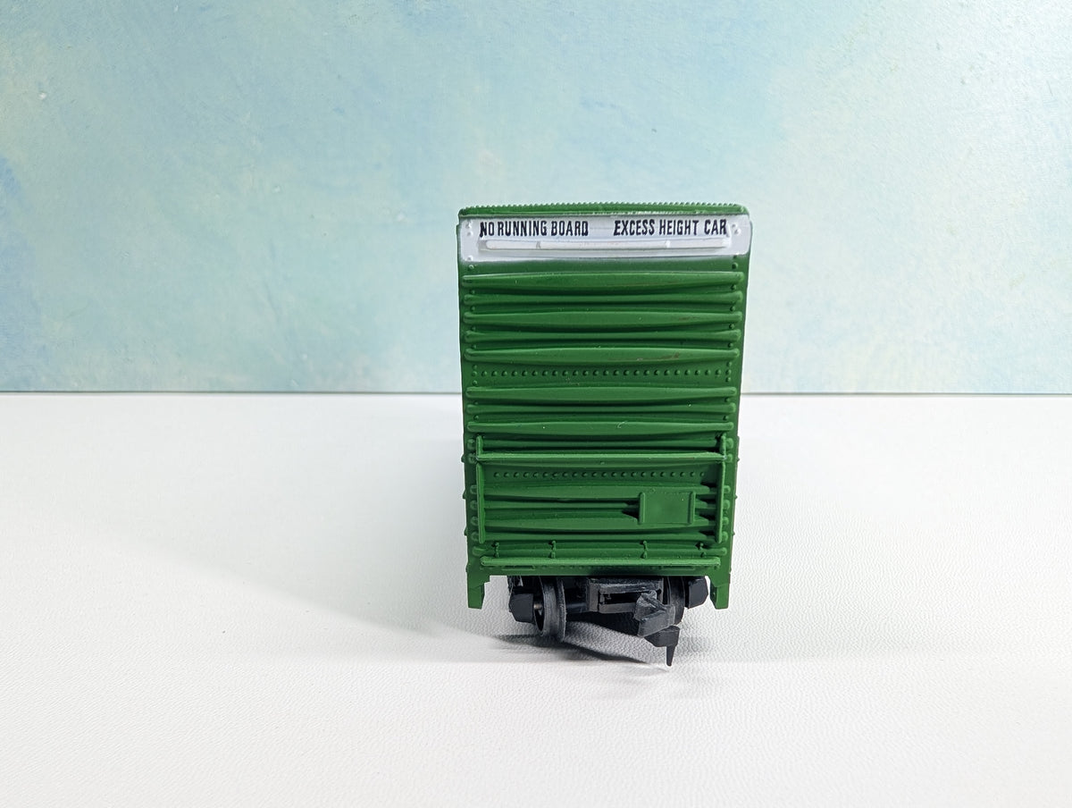 USED Lionel HO Scale 40' HI-Cube Box Car Burlington Northern BN #8712