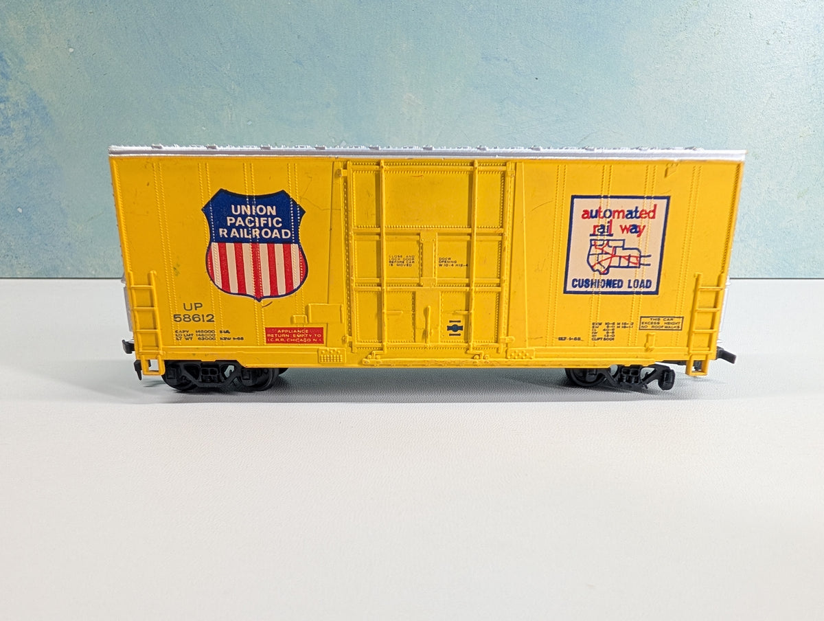 USED Lionel HO Scale 40' HI-Cube Box Car Union Pacific UP #58612