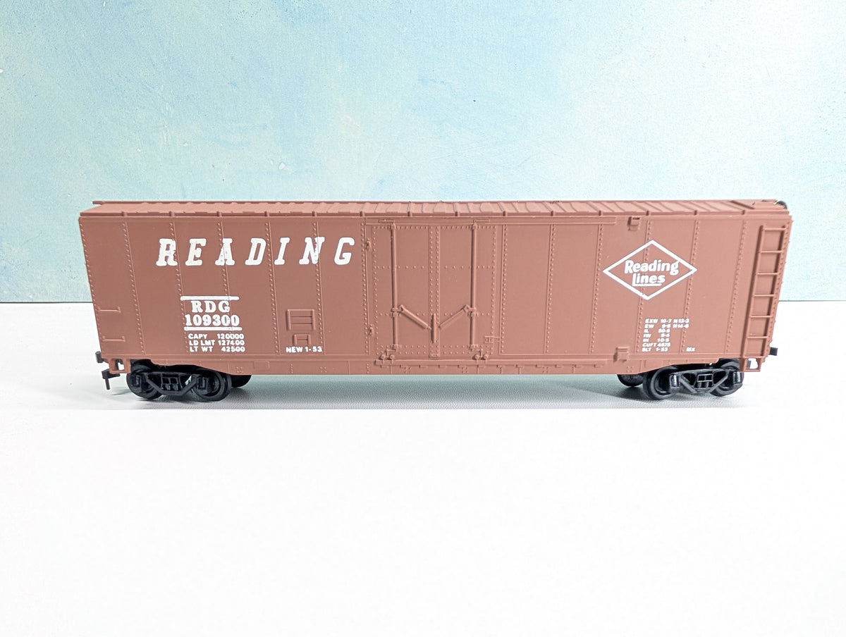 USED HO Scale 50' Box Car Reading RDG #109300