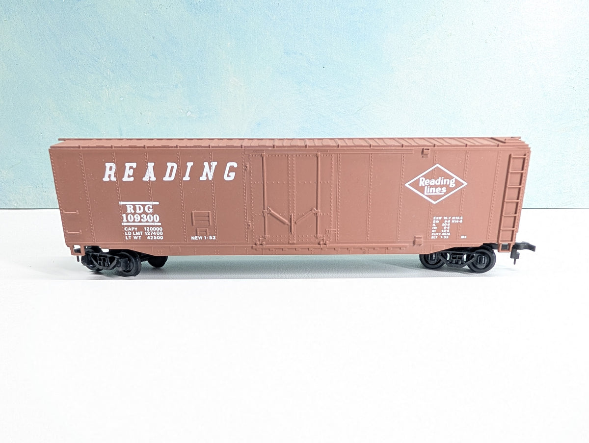 USED HO Scale 50' Box Car Reading RDG #109300