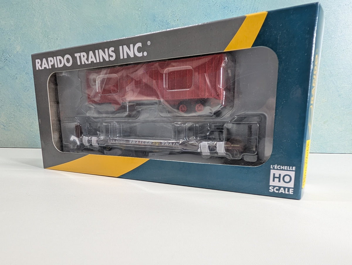 Rapido 138018A HO Scale F30D TOFC Flat Car w/ Trailer TTX #475202 w/ PRR Trailer, Late Red