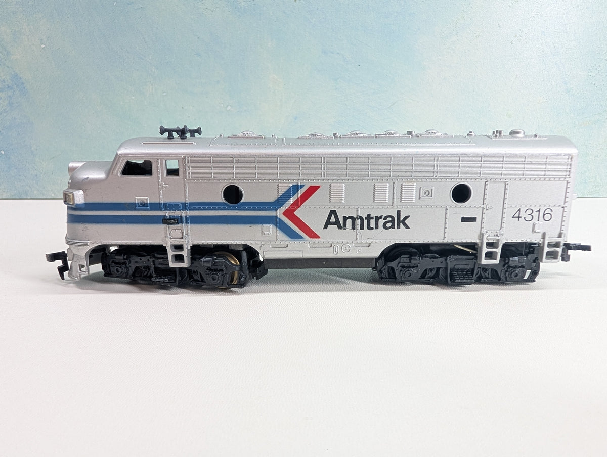 USED Tyco HO Scale F9 Diesel Locomotive Amtrak #4316 Tested! DC