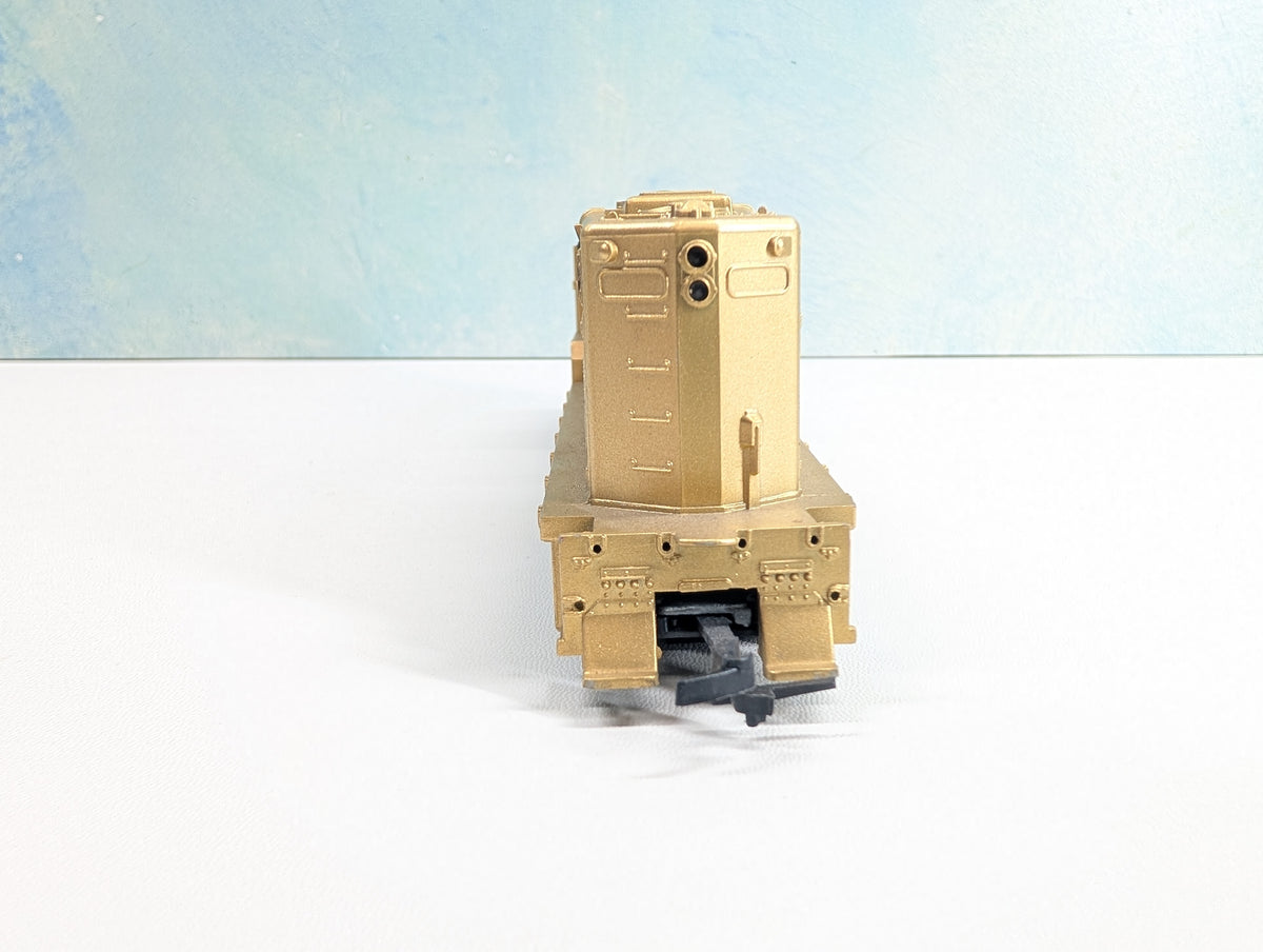 USED Lionel HO Scale GM50 Gold Diesel Locomotive Chessie System B&O #5516 Tested! DC