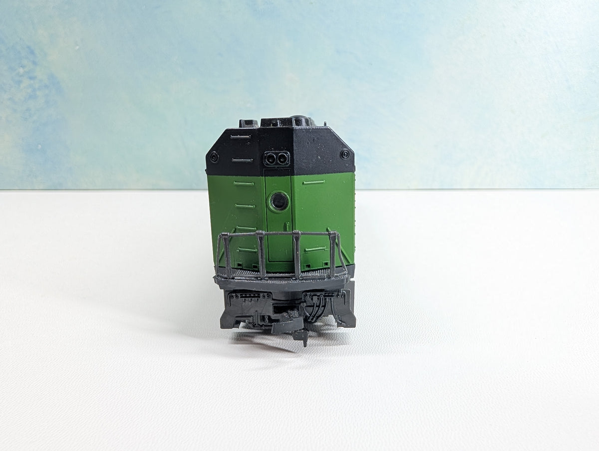 USED Lima HO Scale FP45 Diesel Locomotive Burlington Northern BN #6615 Non-Powered