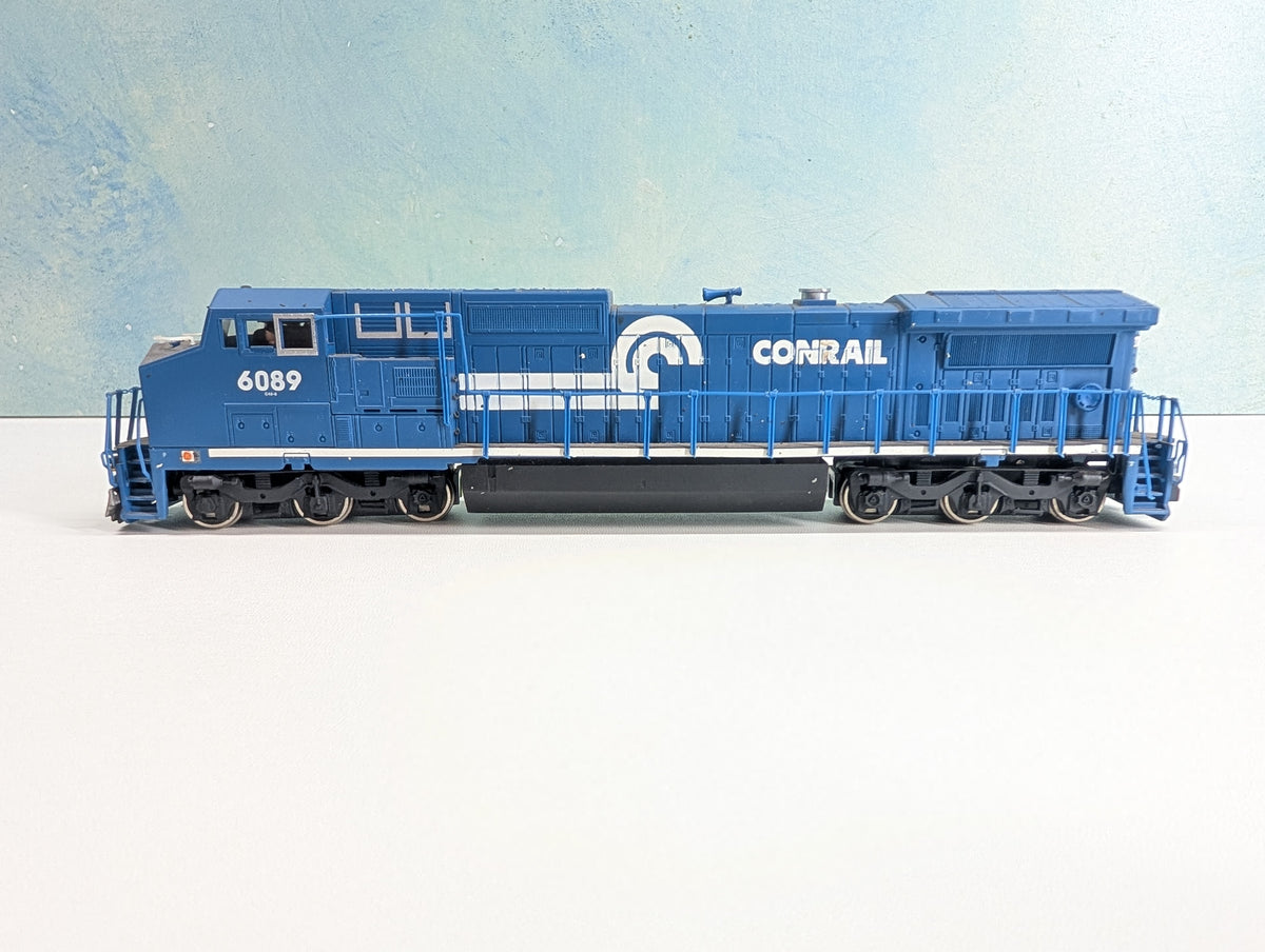 USED Bachmann 86010 HO Scale Spectrum GE Dash 8-40C Diesel Locomotive Wide Cab Conrail #6089 Tested! DC