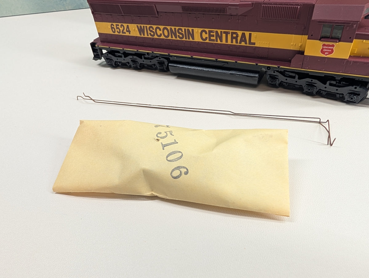 USED Athearn 4194 HO Scale SD45 Diesel Locomotive Wisconsin Central #6524 Non-Powered KIT