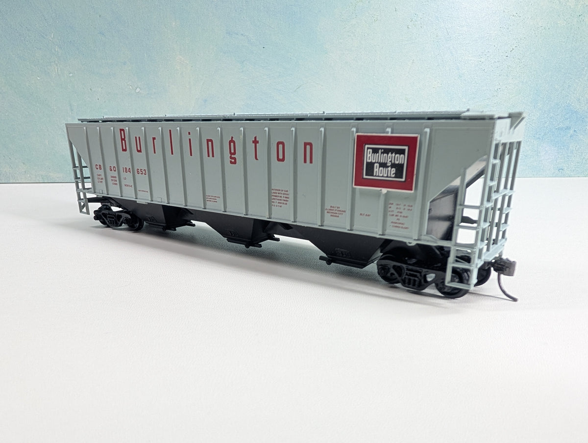 USED Athearn HO Scale Covered Hopper Burlington CB&Q #184653