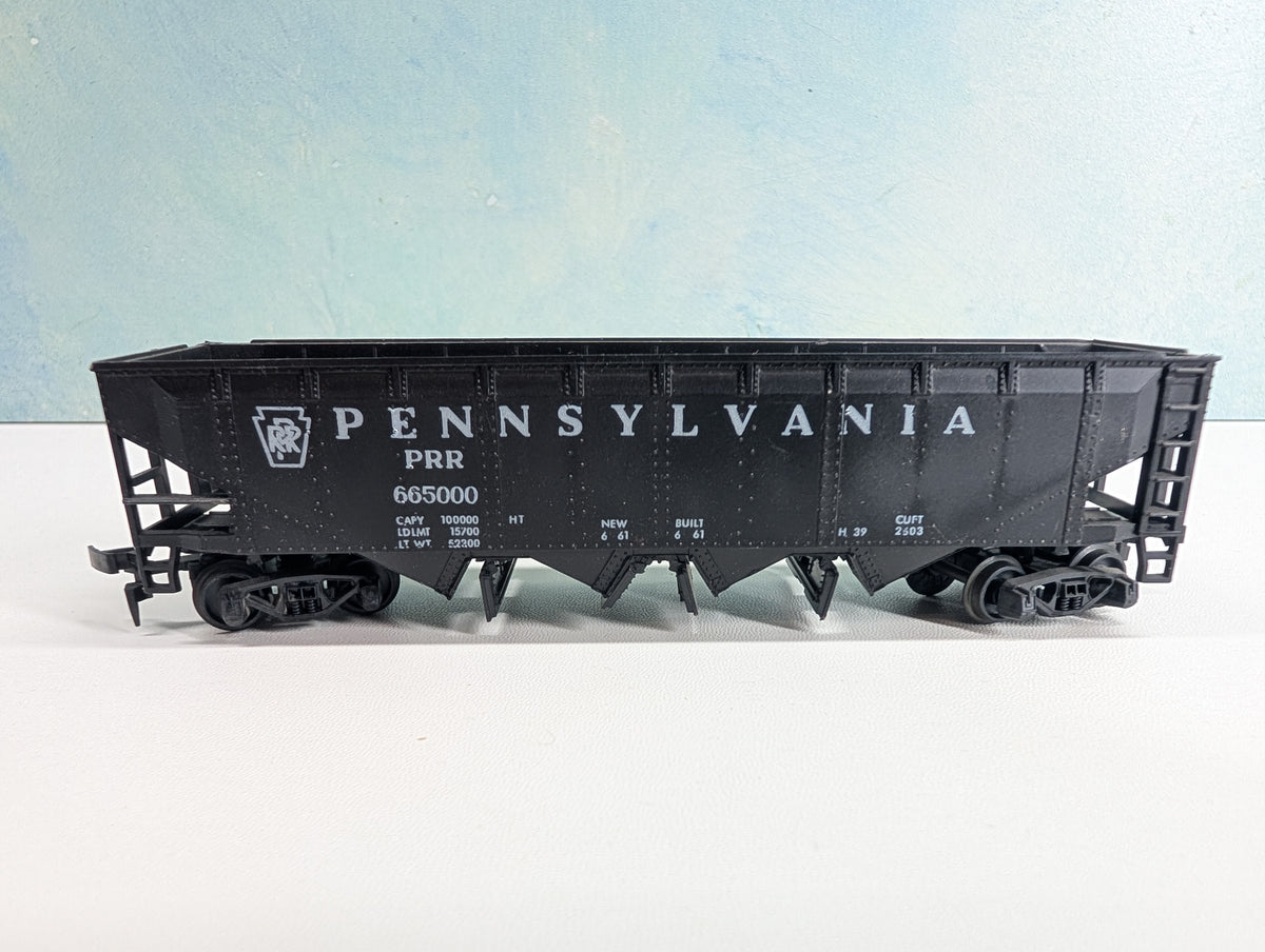 USED HO Scale Operating Quad Hopper Pennsylvania PRR #665000