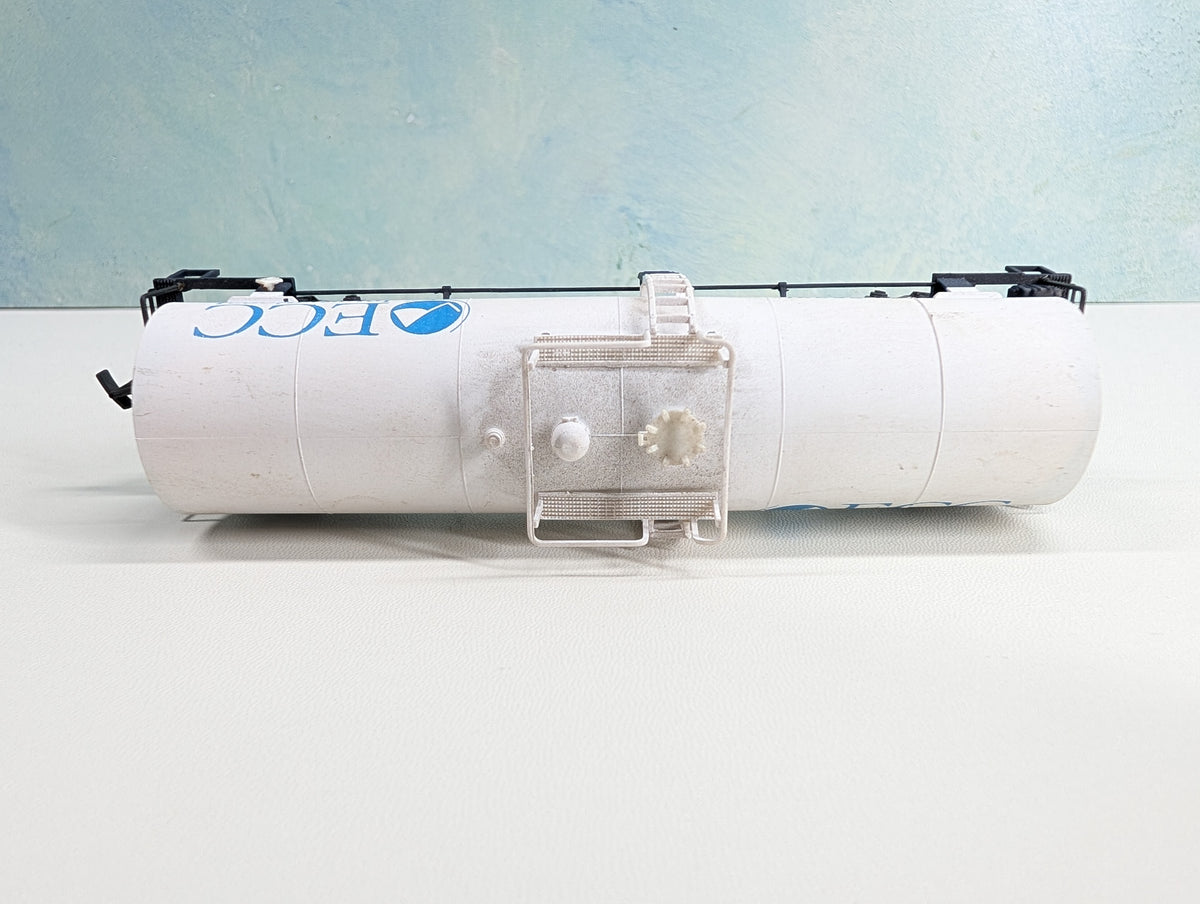 USED Atlas HO Scale Tank Car ECC International ACFX #75721