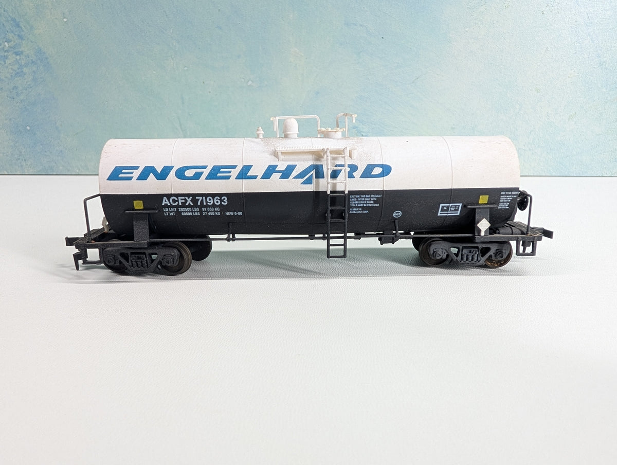 USED Atlas HO Scale Tank Car Engelhard ACFX #71963