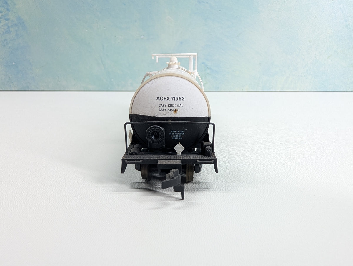 USED Atlas HO Scale Tank Car Engelhard ACFX #71963