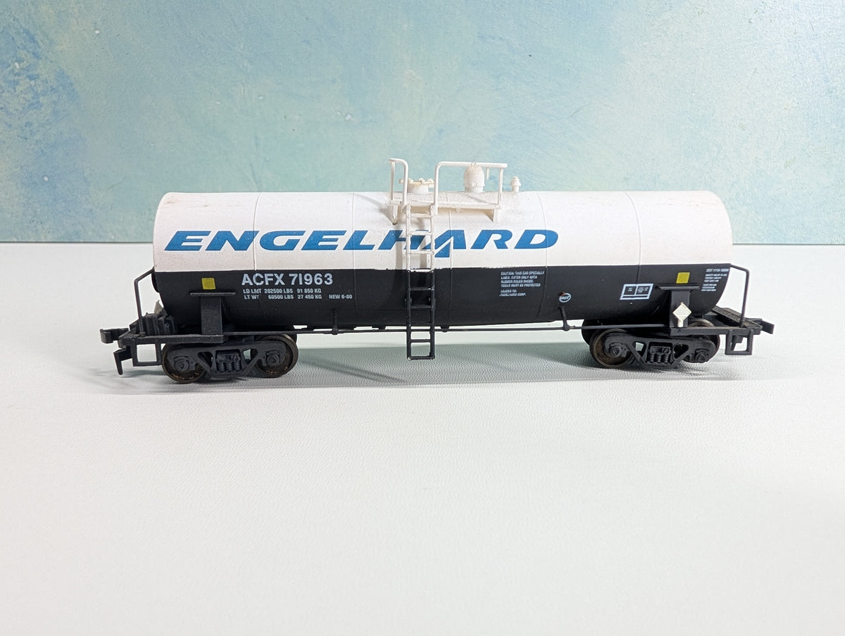 USED Atlas HO Scale Tank Car Engelhard ACFX #71963