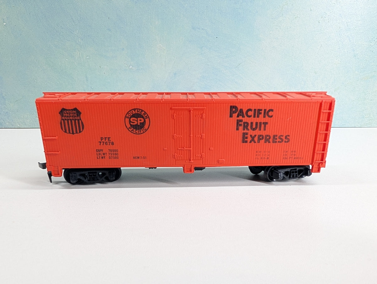 USED Mantua HO Scale 40' Box Car Pacific Fruit Express PFE #77678