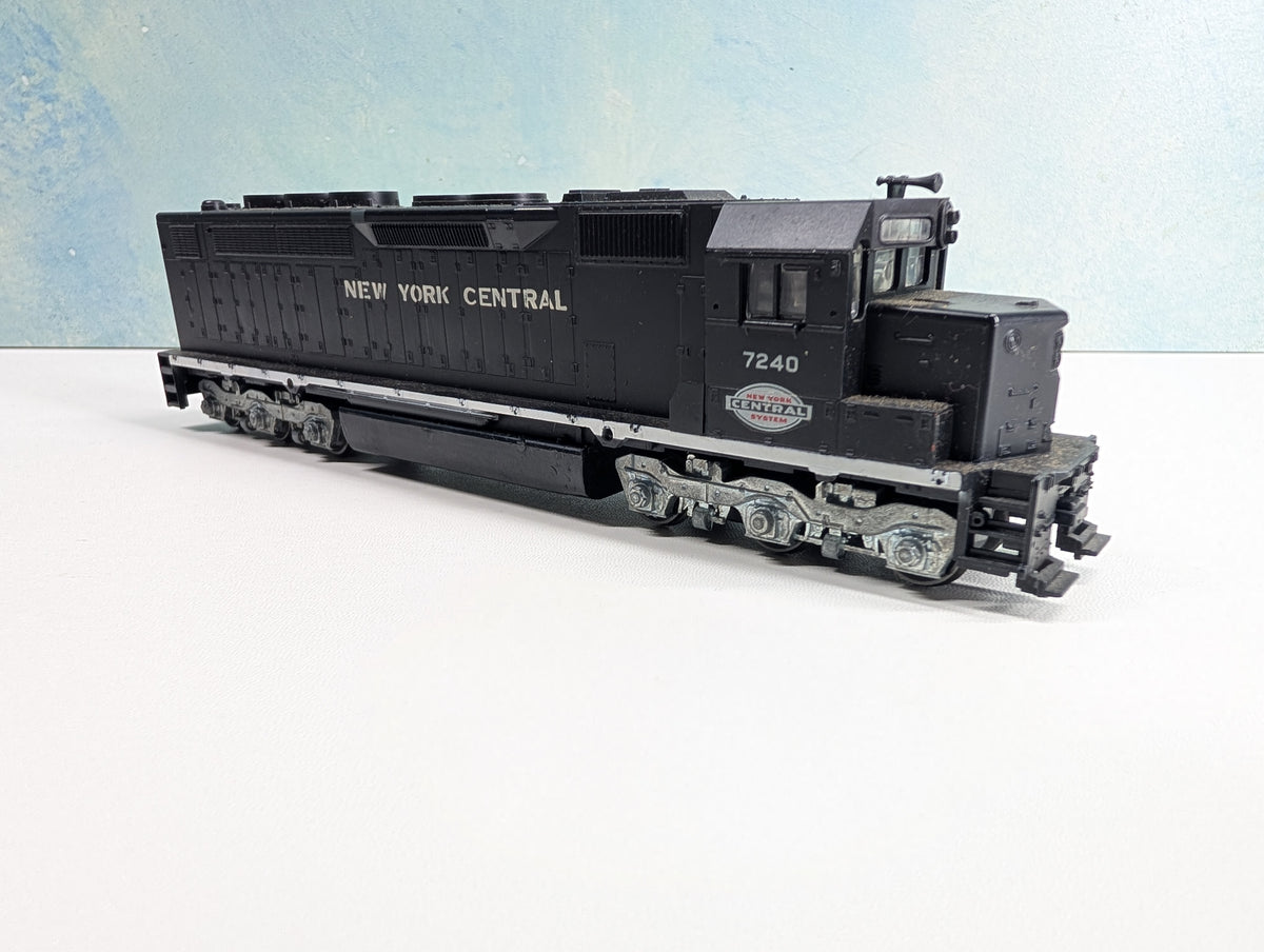 USED Athearn HO Scale SDP-40 Diesel Locmotive New York Central NYC #7240 Tested! DC