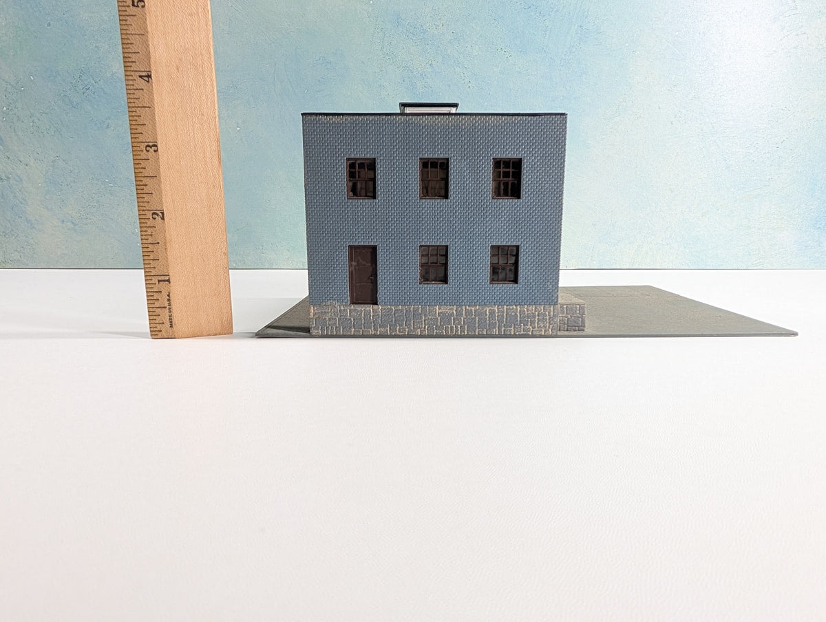 USED Tyco HO Scale Center Street School