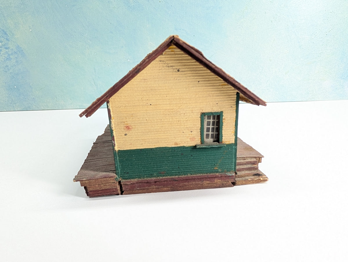USED HO Scale Abandoned Old Time Warehouse (Scatch Built)