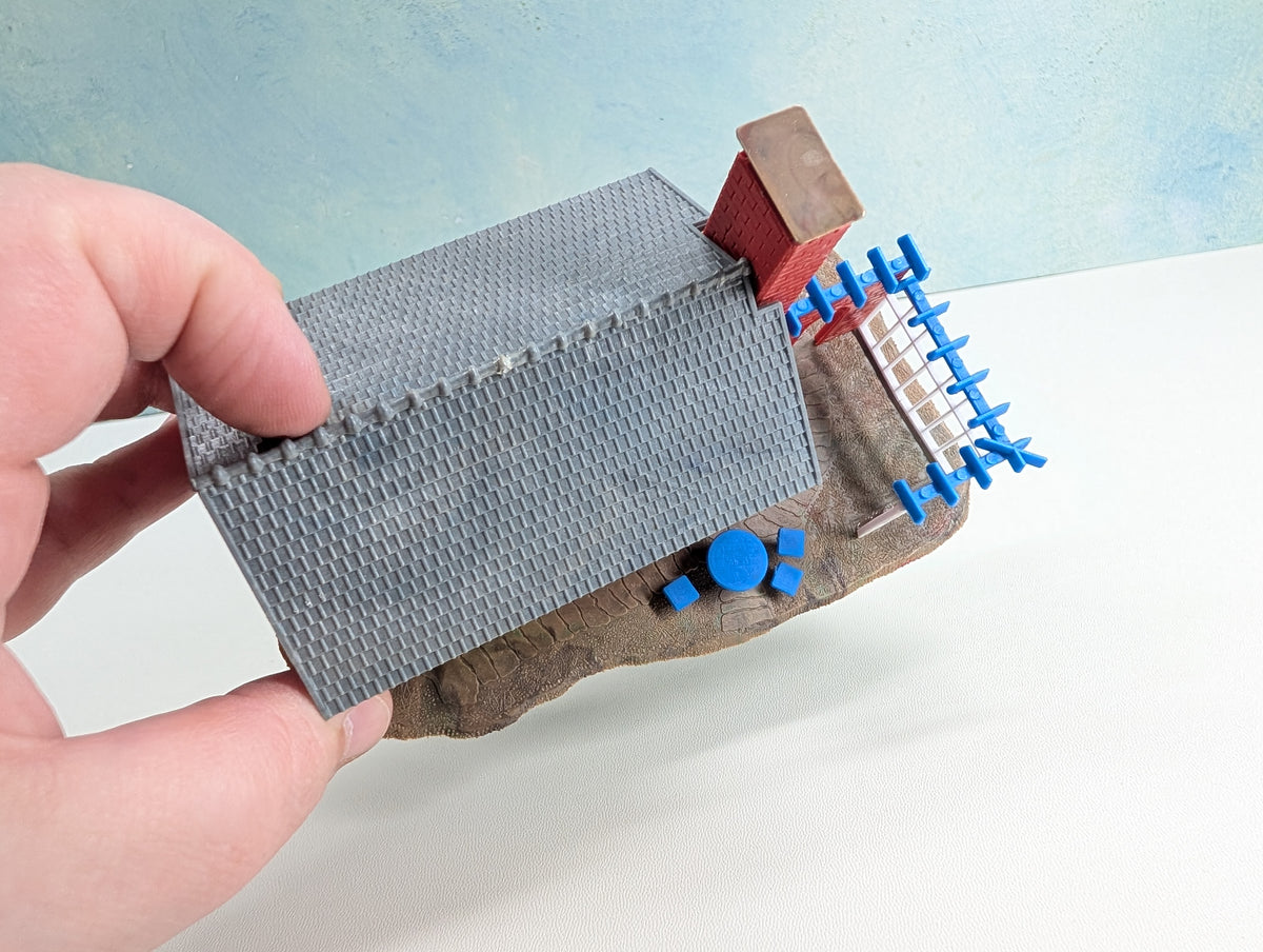 USED HO Scale Small Brick House