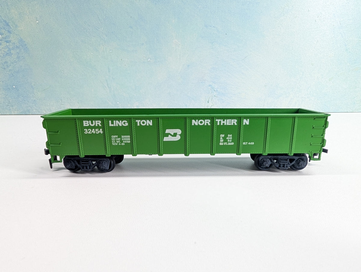 USED Roundhouse HO Scale Gondola Burlington Northern BN #32454