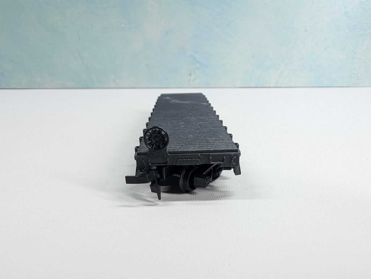 USED HO Scale 40' Flat Car Penn Central PC #82517