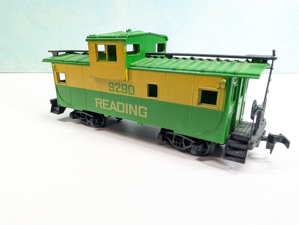 USED HO Scale Caboose Reading #9290