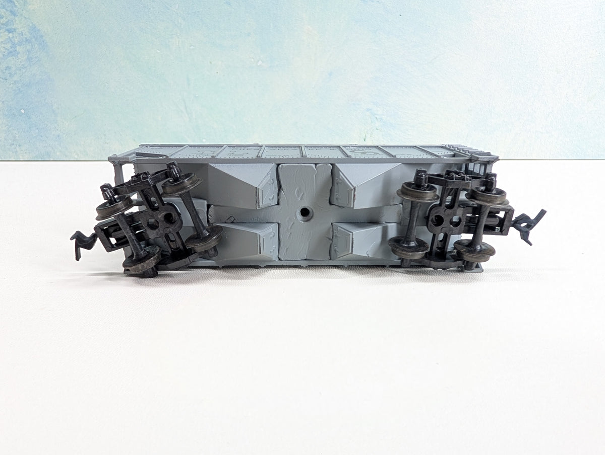 USED HO Scale 2 Bay Hopper Chesapeake and Ohio C&O #1143