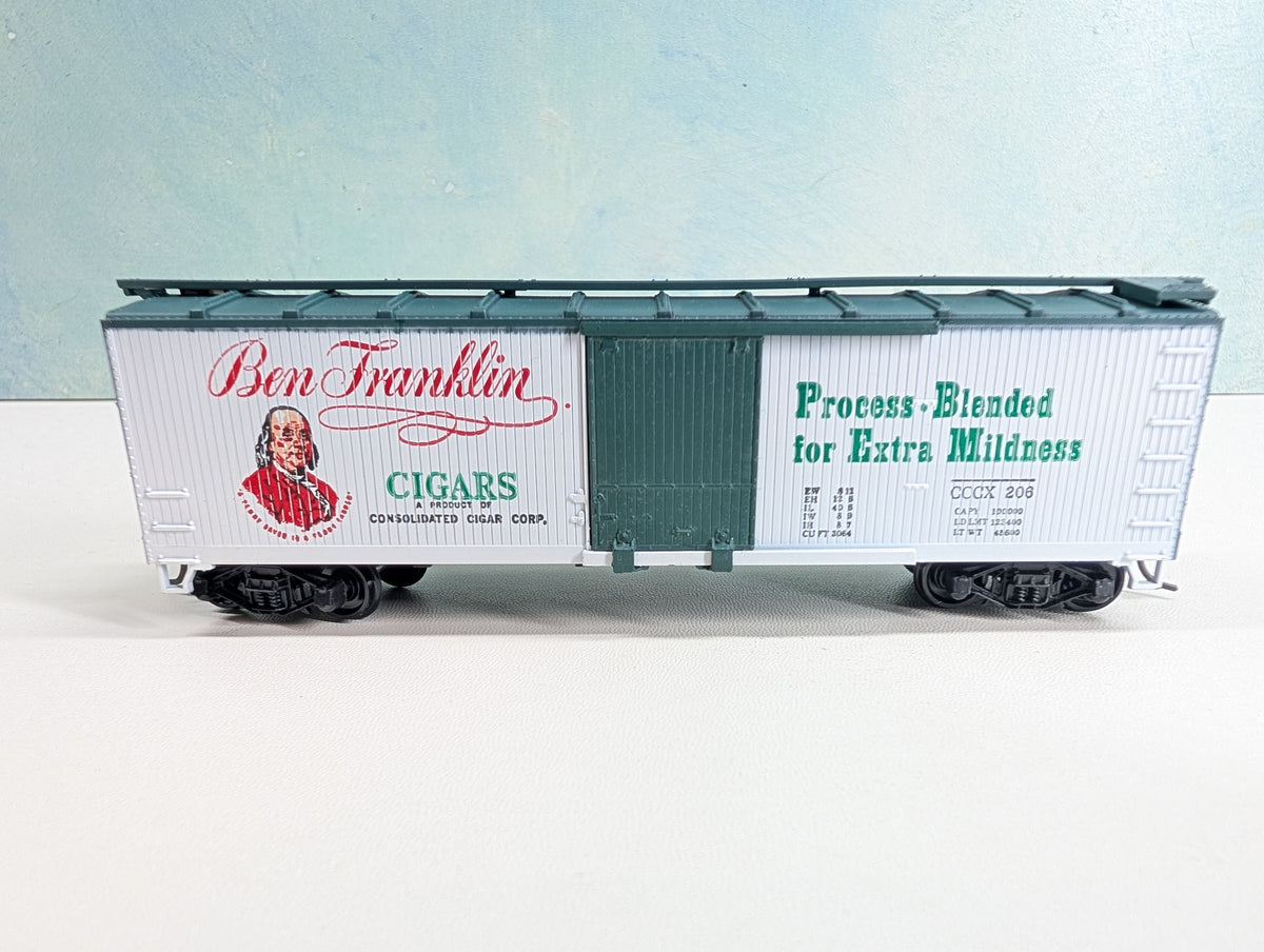 USED TRAIN MINIATURE HO Scale 40' Tobacco Wooden Box Car Ben Franklin Cigars CCCX #206 Tobacco Road Series