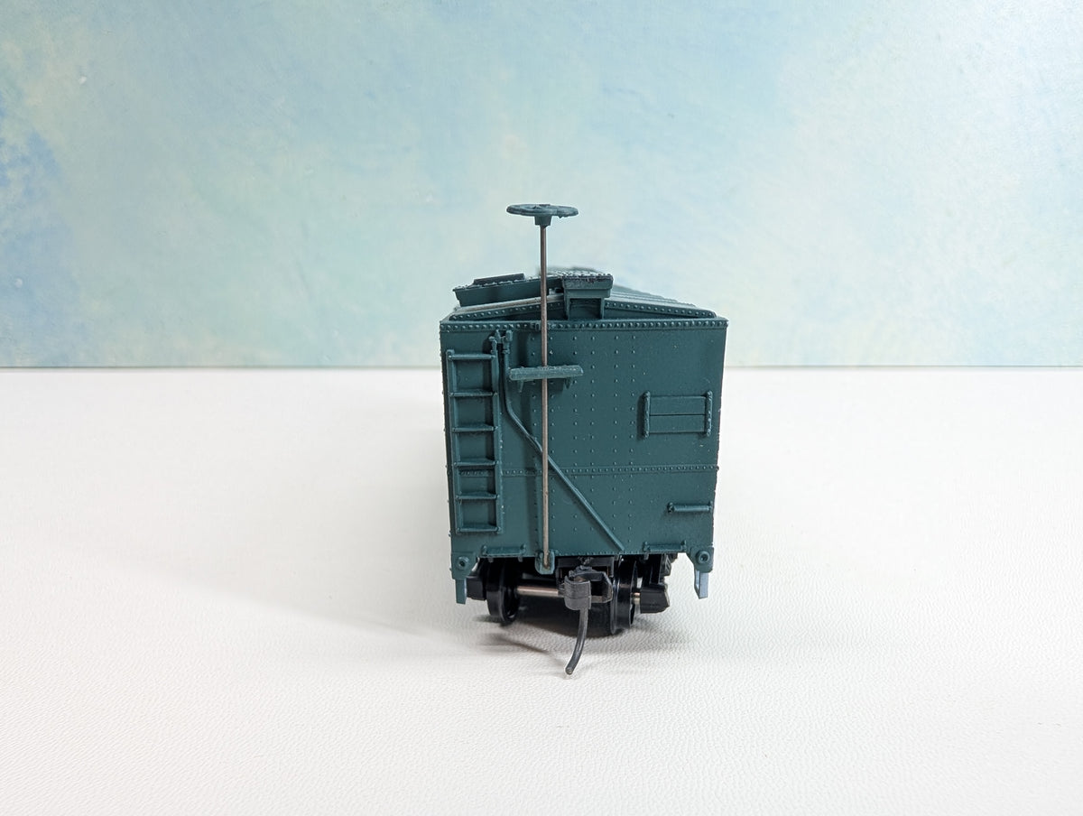 USED TRAIN MINIATURE HO Scale 40' Tobacco Wooden Box Car Red Man PTC #77 Tobacco Road Series