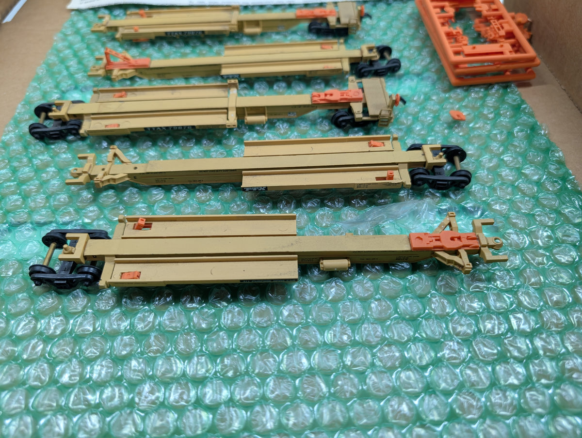 USED Walthers HO Scale 5-Unit All Purpose Spine Car Set Trailer Train TTAX #79876