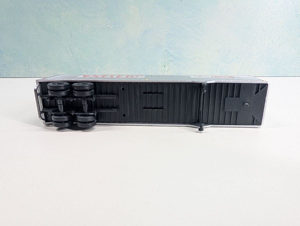 USED Athearn HO Scale 40' Trailer Western Pacific WP #25-181