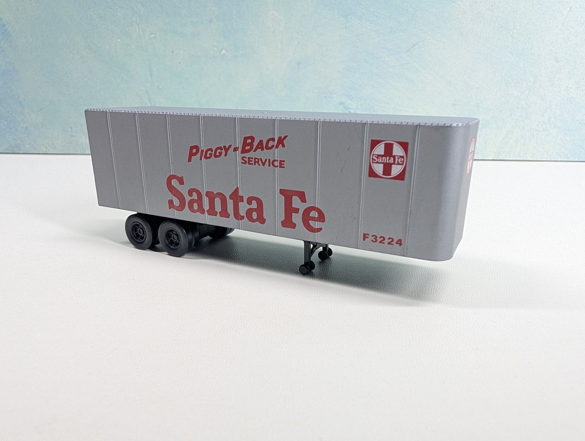 USED Walthers HO Scale 32' Trailer Santa Fe #F3224