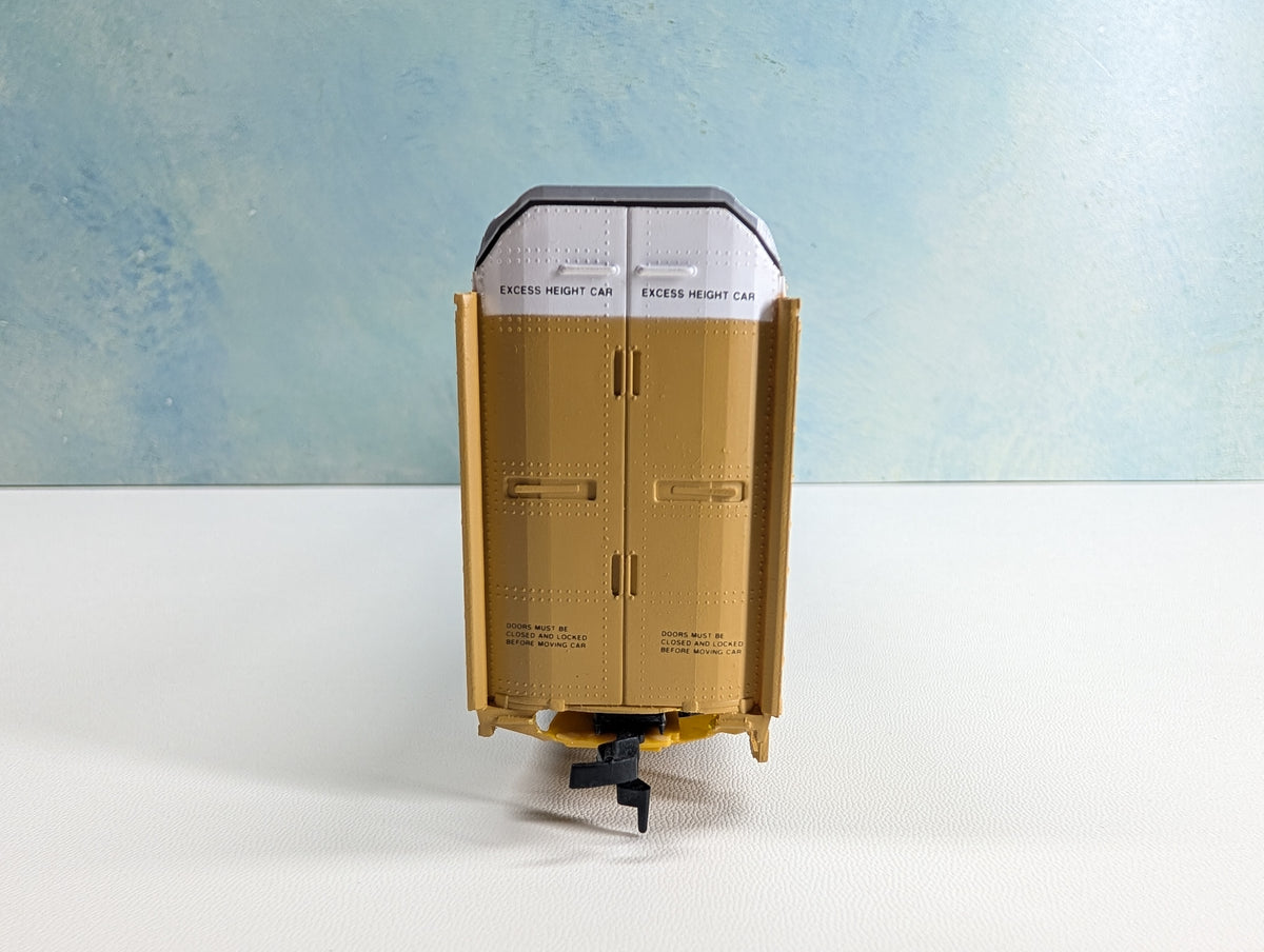 USED Walthers HO Scale 89' Enclosed Auto-Carrier CSX TTGX #942267