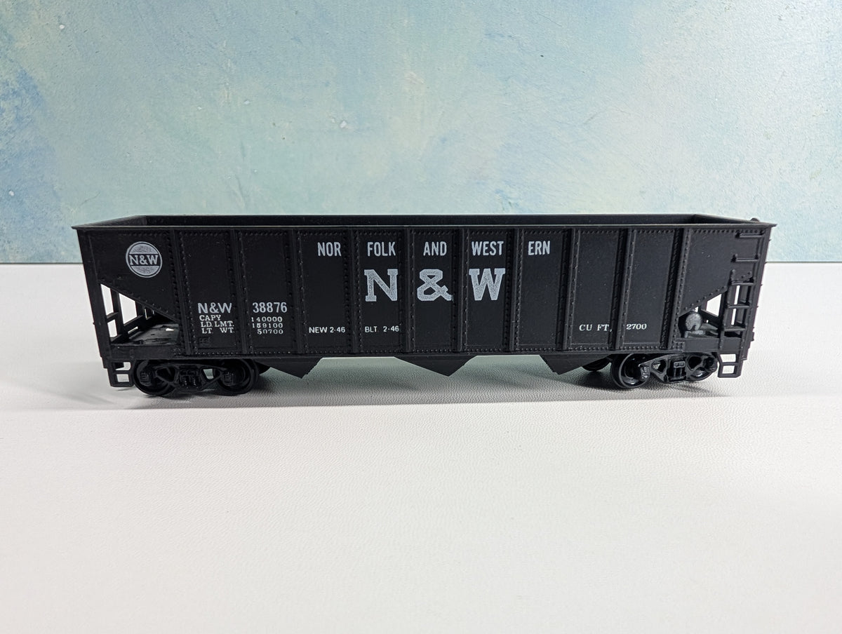 USED Roundhouse HO Scale 3 Bay 70 Ton 9 Panel Hopper Norfolk & Western N&W #38876