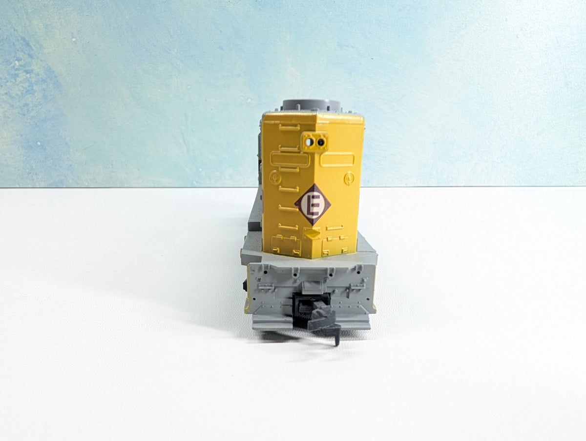 USED Athearn HO Scale GP35 Diesel Locomotive Erie Lackawanna #2570 Unpowered