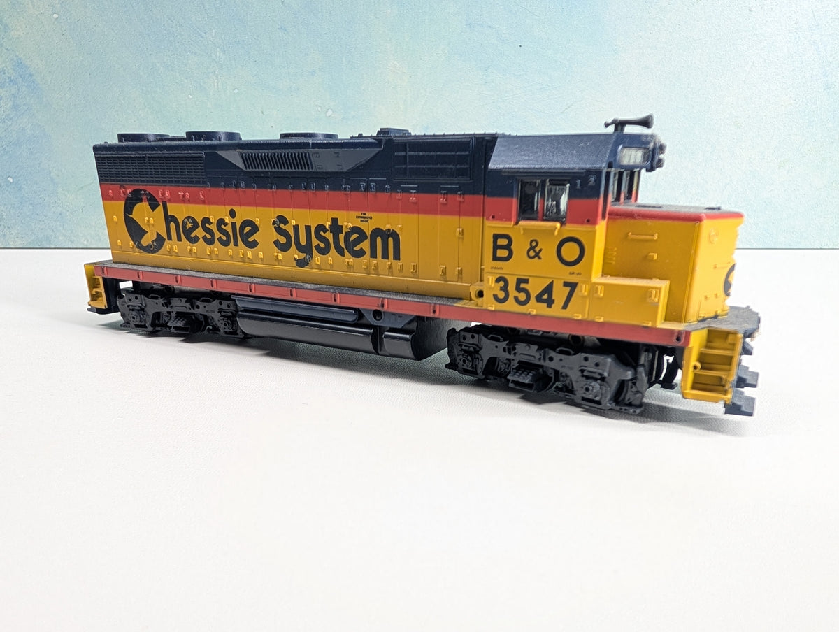 USED Athearn HO Scale GP35 Diesel Locomotive Chessie System B&O #3547 Unpowered