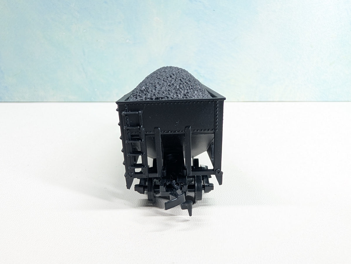 USED Life-Like HO Scale 2 Bay Hopper w/ Coal Baltimore and Ohio B&O #324449
