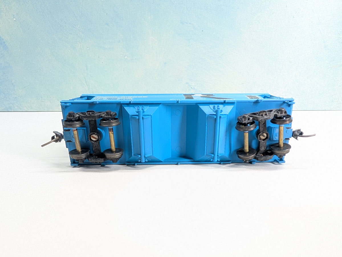 USED Athearn HO Scale 2 Bay Covered Hopper Rock Island #512005 Metal Wheels