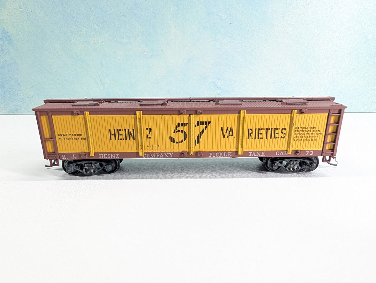 USED Athearn HO Scale Enclosed Pickle Tank Car Heinz #73 Metal Wheels