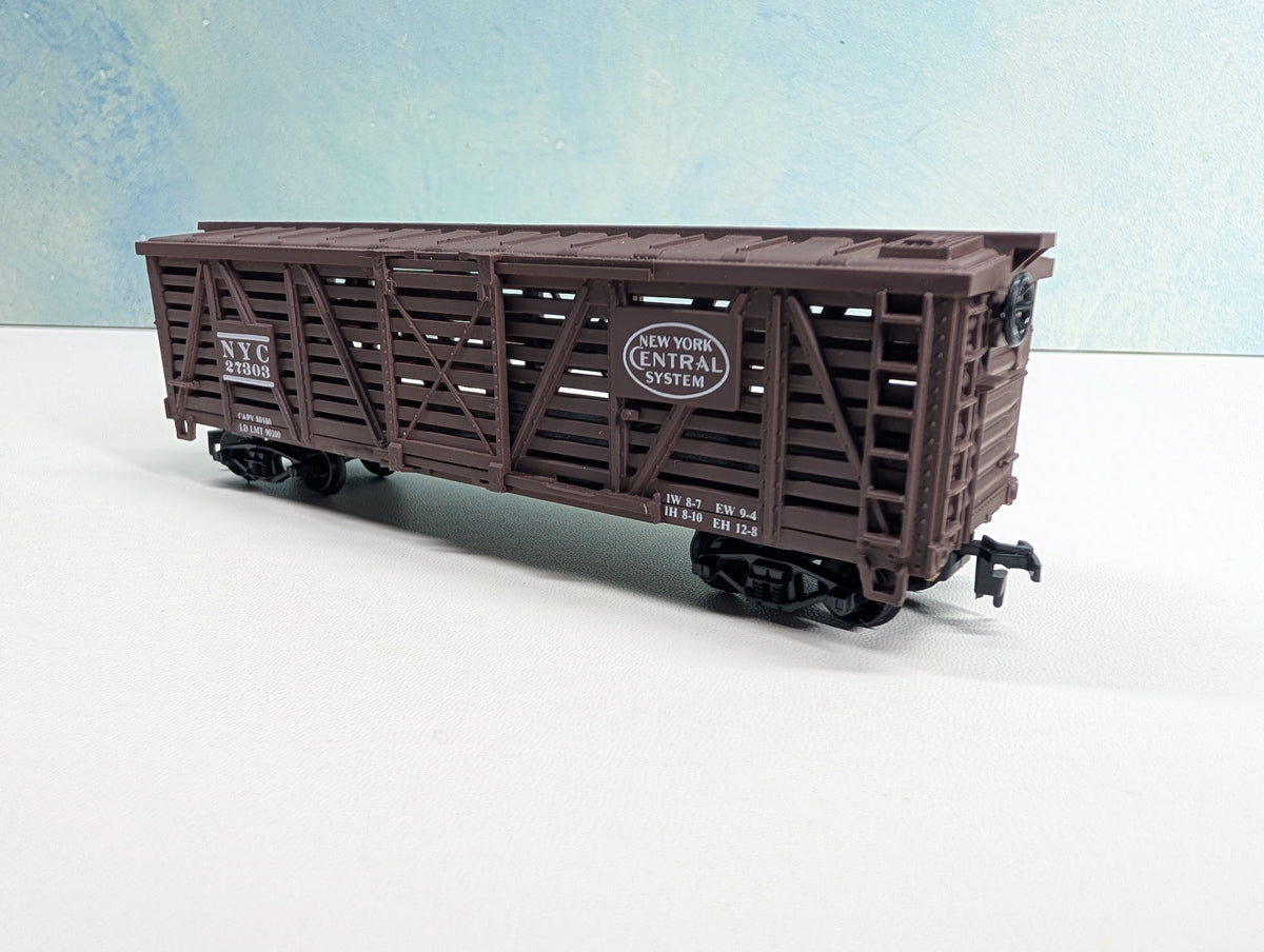 USED Life-Like HO Scale 40' Stock Car New York Central NYC #27303
