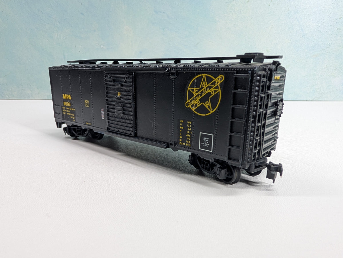 USED Lionel HO Scale 40' Box Car Maryland & Pennsylvania MPA #9003