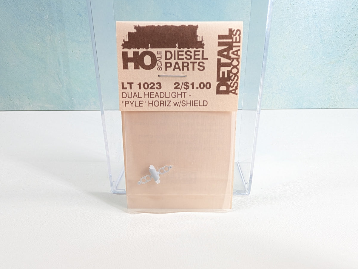Detail Associates LT 1023 HO Scale Dual Headlight - Pyle Horiz w/ Shield (2 pcs)