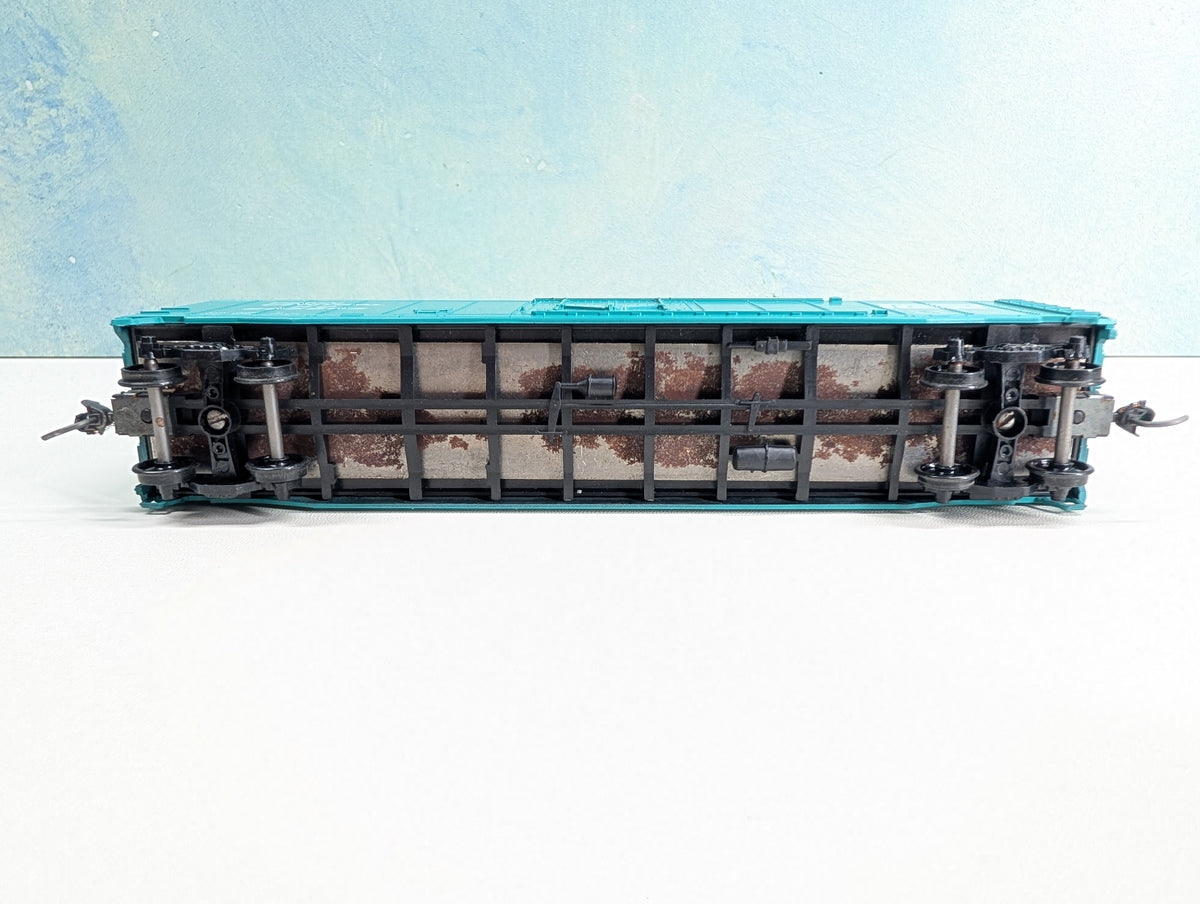 USED Athearn HO Scale 50' Box Car Penn Central PC #265503 Bev-Bel